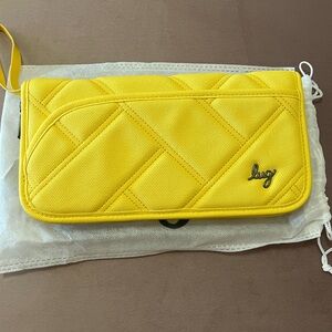 Lug Tango Matte Luxe VL Travel Wallet in Banana